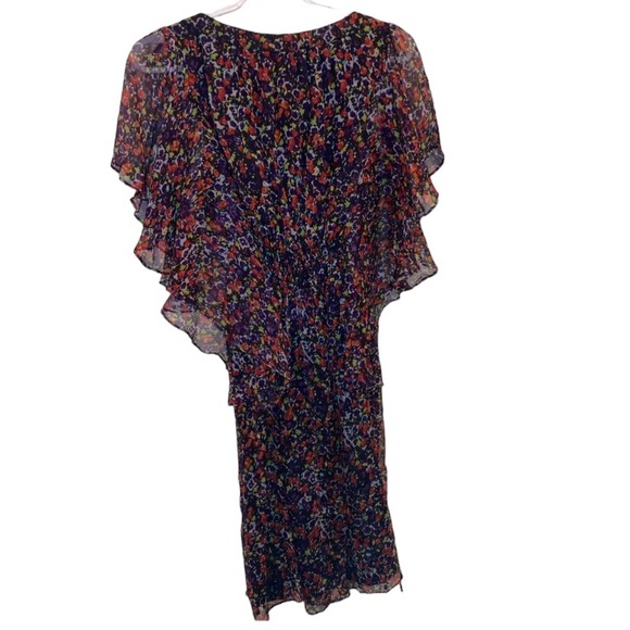 Women’s 100% Silk Purple Floral Dress With Flutter Sleeve. Size 6. - Picture 2 of 5